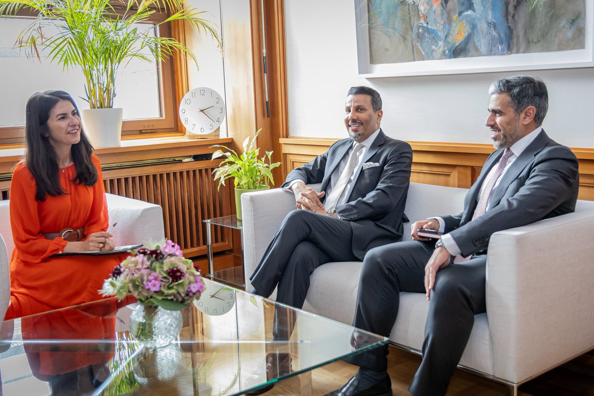 Embassy of Qatar in Berlin (@qataremb_berlin) on Twitter photo S.E. Abdalla Al Hamar traf Frau <a href="/SerapGueler/">Serap Güler</a> , Staatsministerin im <a href="/AuswaertigesAmt/">Auswärtiges Amt</a> , und erörterte mit ihr Möglichkeiten der Zusammenarbeit sowie die Stärkung der bilateralen Beziehungen zwischen beiden Ländern.
#diplomacy #BilateralRelations #AuswärtigesAmt #Berlin #Qatar S.E. Abdalla Al Hamar traf Frau <a href="/SerapGueler/">Serap Güler</a> , Staatsministerin im <a href="/AuswaertigesAmt/">Auswärtiges Amt</a> , und erörterte mit ihr Möglichkeiten der Zusammenarbeit sowie die Stärkung der bilateralen Beziehungen zwischen beiden Ländern.
#diplomacy #BilateralRelations #AuswärtigesAmt #Berlin #Qatar