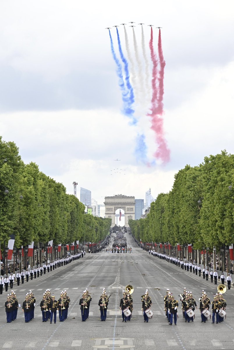 AgnesRunacher's tweet image. Bonne fête nationale à toutes et tous ! 🇫🇷