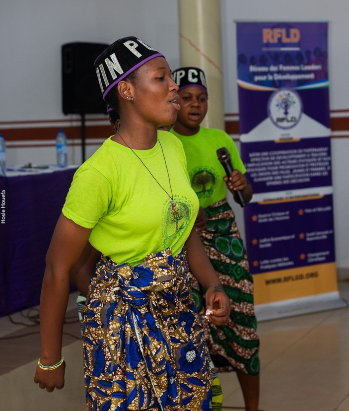 From an #Afrofeminist perspective, #Regional and #Global #Climate Instruments / Commitments, while vital, must be translated into #actions that acknowledge and address the specific realities of #African communities, particularly #women. 

Read here: rflgd.org/2025/07/14/afr…