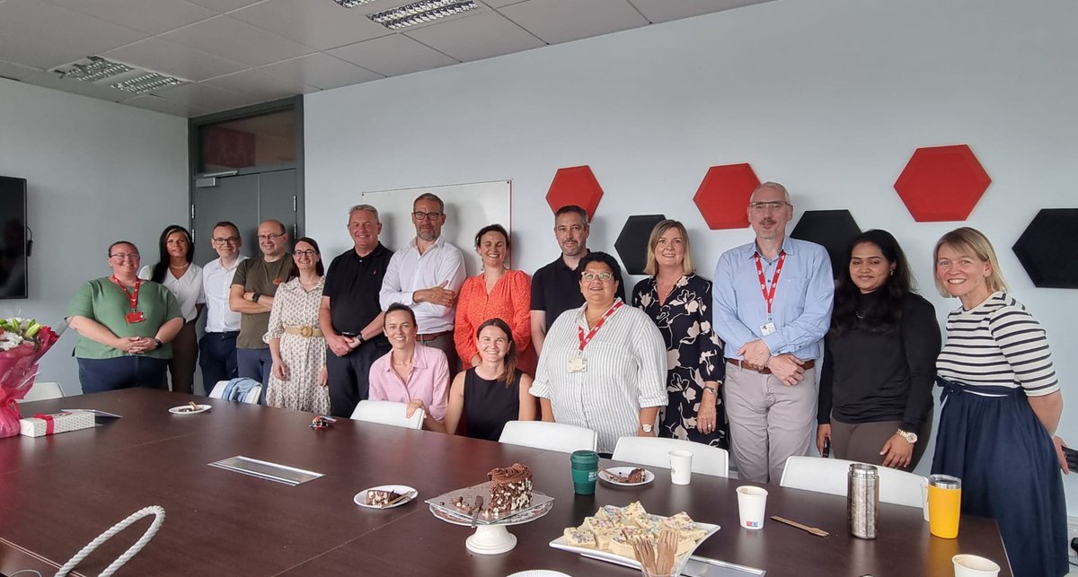 Pharmabiotic's tweet image. This morning we celebrated our wonderful Education and Public Engagement Officer Lisa MacSharry as she moves to another role in UCC. Lisa has been a powerhouse here at APC planning and running outreach events and connecting our researchers with the general public.