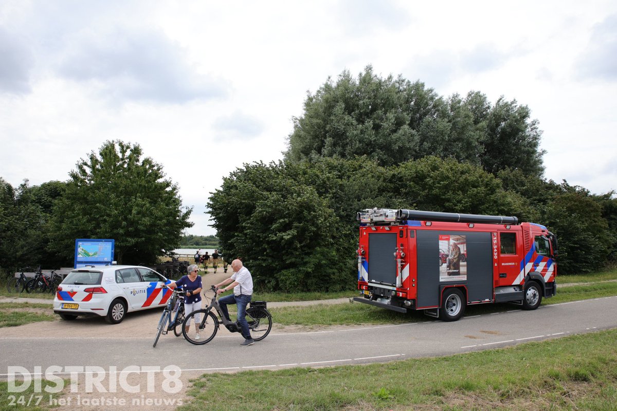Persoon mogelijk te water in Dobbeplas, Nootdorp
