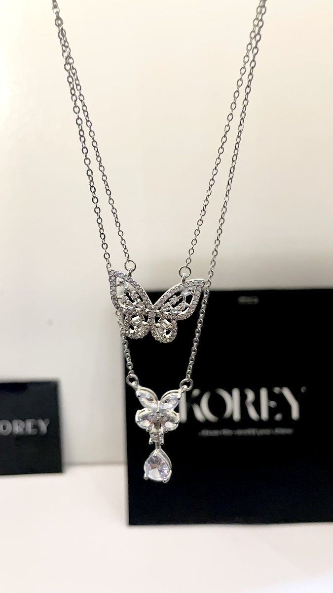 Shopkorey's tweet photo. Silver Necklaces 

Price #5,000 https://t.co/uOb4MbHR3t