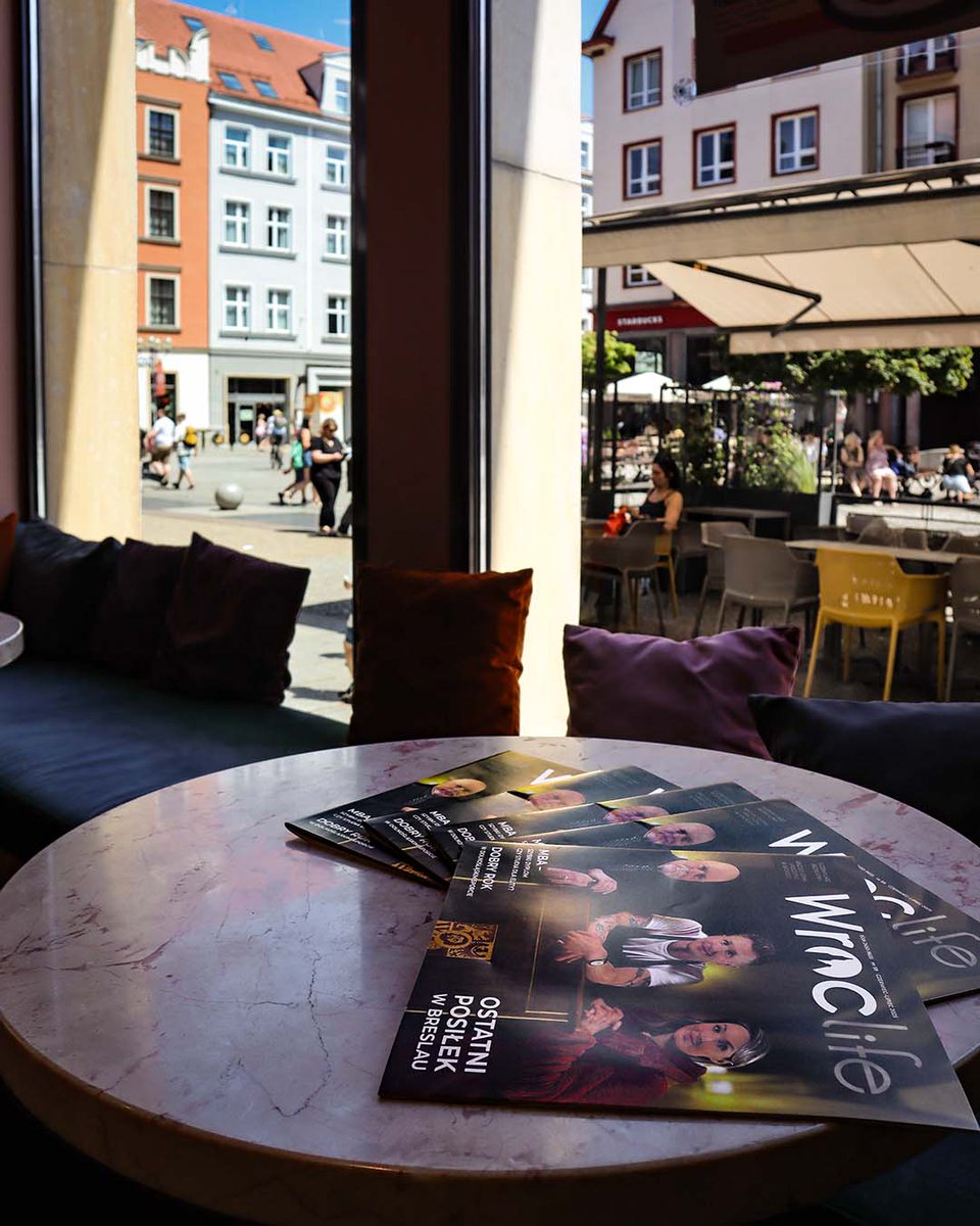 Nowy Wroclife w SoCoffee przy ☕️ Świdnickiej 1.  Odbierz darmowy magazyn i napij się aromatycznej kawy na dobry poniedziałek! #wroclaw #magazyn [wroclife.pl/artykul/6835/m…]