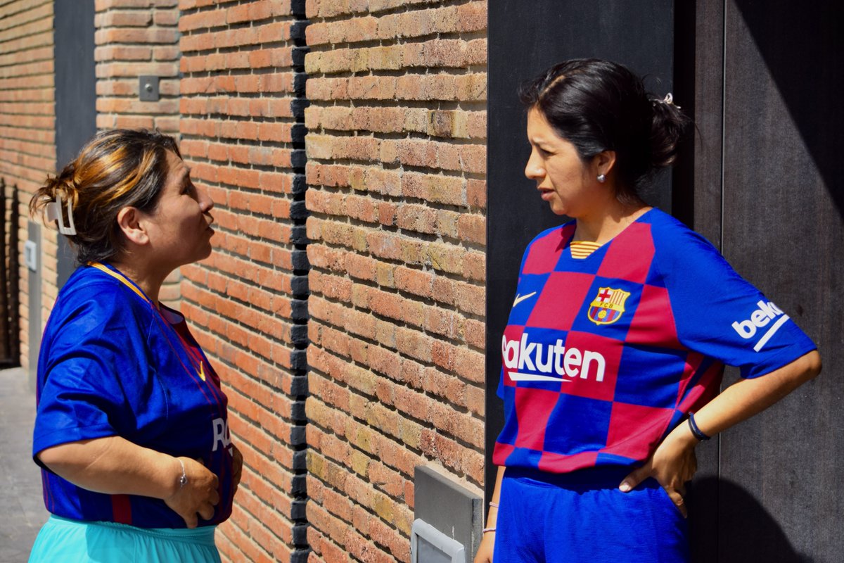 ASSÍS (@centreassis) on Twitter photo ASSÍS & <a href="/FundacioFCB/">Barça Foundation</a> 📸 Els esports en equip tenen una capacitat increïble per generar un sentiment de pertinença i cohesió de grup, més encara amb persones que han perdut casa seva. Treballem juntes en la seva recuperació.
Gràcies FUNDACIÓ BARÇA! 💜💙❤️ assis.cat/blog/tenim-un-… ASSÍS & <a href="/FundacioFCB/">Barça Foundation</a> 📸 Els esports en equip tenen una capacitat increïble per generar un sentiment de pertinença i cohesió de grup, més encara amb persones que han perdut casa seva. Treballem juntes en la seva recuperació.
Gràcies FUNDACIÓ BARÇA! 💜💙❤️ assis.cat/blog/tenim-un-…