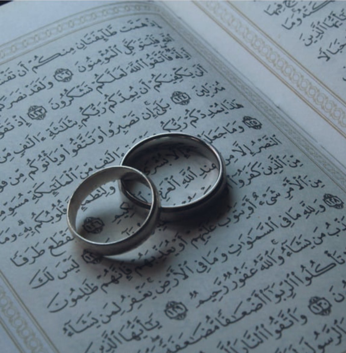 Bekarların yuva kurmasına, evli kardeşlerimin evinde huzur olmasına vesile olsun niyetiyle Kabe'de dua edeceğiz. 

Adınızı yazın ya da nokta bırakın sizi duamıza katalım.