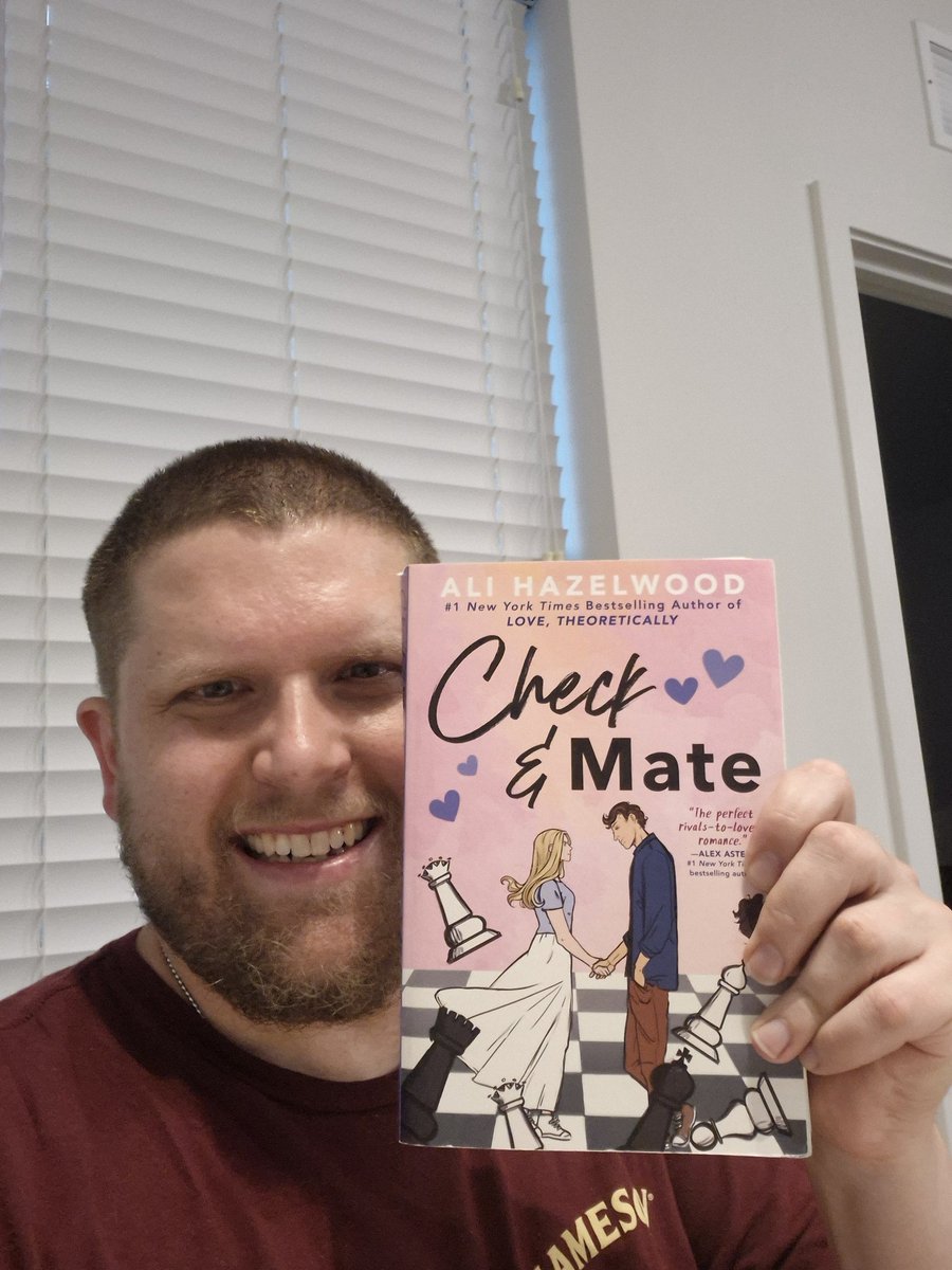 Romance_auth's tweet image. @poetrywithryand One of my favorite moments as an author? Seeing a fellow writer holding my book. 🥹 Huge thanks to Ryan Dane for grabbing a copy and sending this pic it truly means so much💛
#AuthorLife #IndieAuthor #CheckAndMate