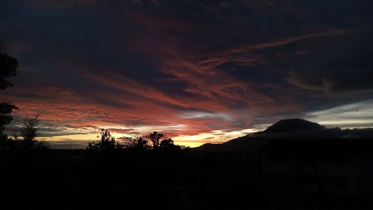 yeennaru's tweet photo. 14-07-2025
📍Tomohon, Sulut https://t.co/iWboTNHYYR