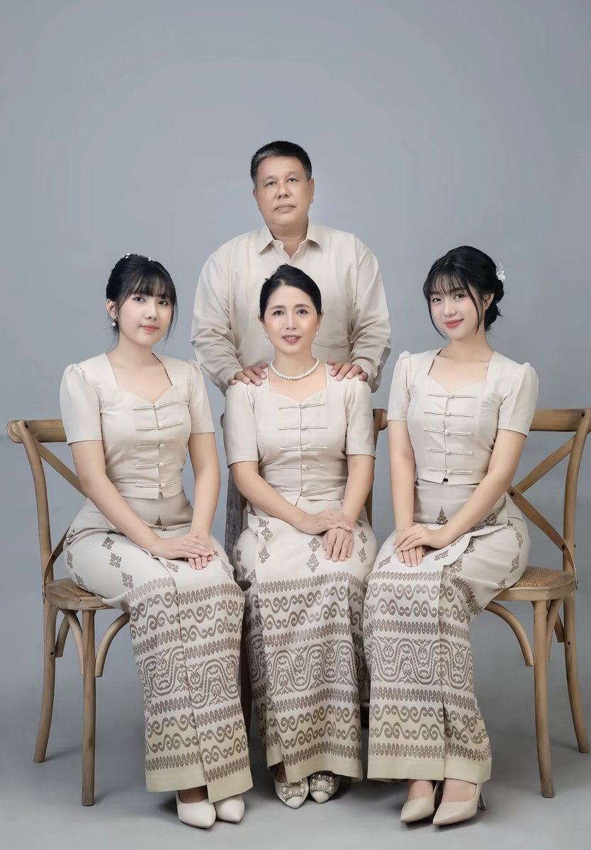 Hardly to identify his wife.