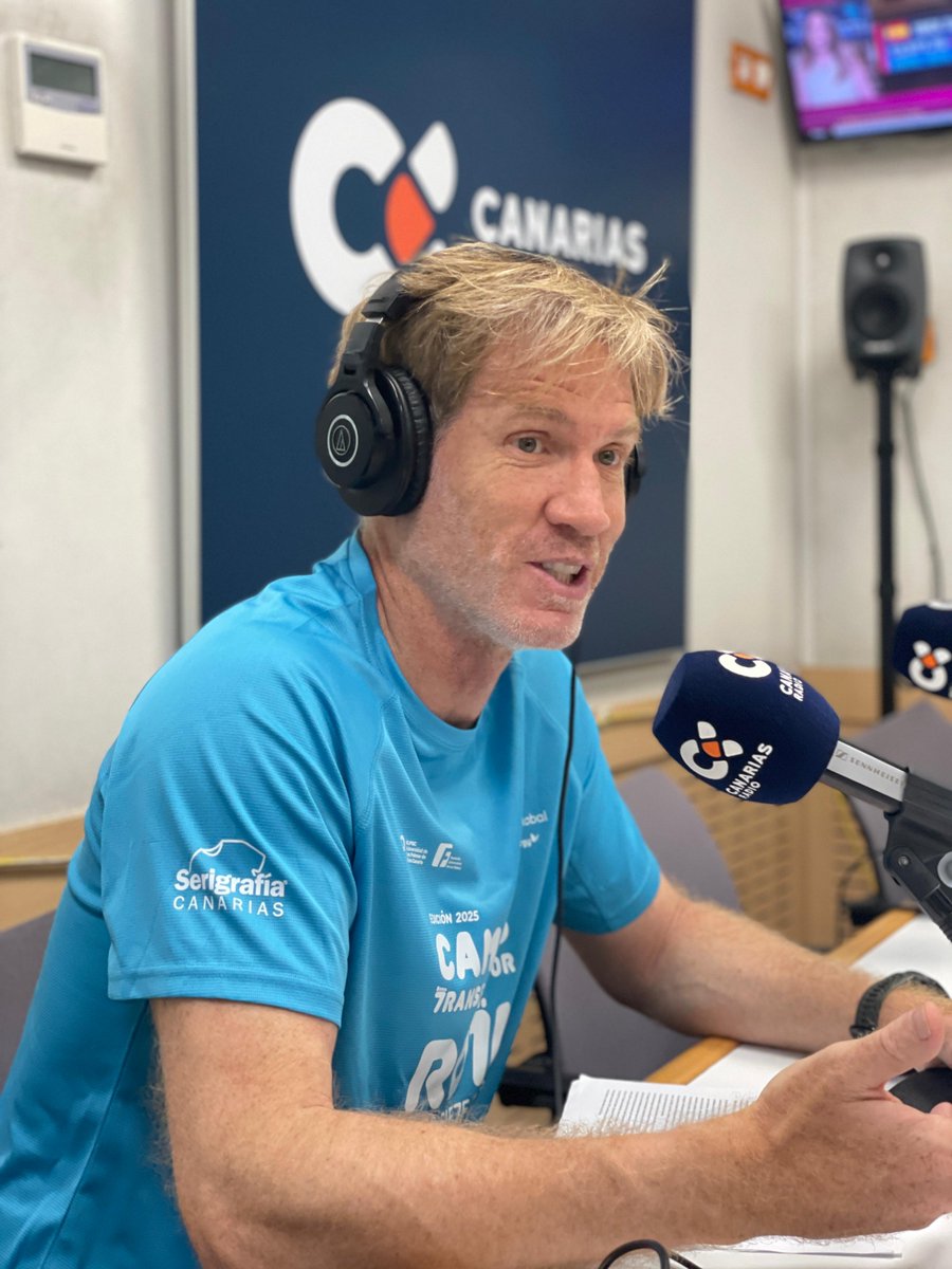 La Radio Canaria (@laradiocanaria) on Twitter photo 🟠Ruta Siete ULPGC estrena formato y lo hace sin perder su esencia transformadora.
👣En #LaAlpispaLRC, con <a href="/Andreaperezmdz/">Andrea Pérez</a>, hemos recibido al profesor Juan Serantes y a los estudiantes Ángela Rodríguez y Joel Millán para conocer todos los detalles.
📡rtvc.es/la-radio-canar… 🟠Ruta Siete ULPGC estrena formato y lo hace sin perder su esencia transformadora.
👣En #LaAlpispaLRC, con <a href="/Andreaperezmdz/">Andrea Pérez</a>, hemos recibido al profesor Juan Serantes y a los estudiantes Ángela Rodríguez y Joel Millán para conocer todos los detalles.
📡rtvc.es/la-radio-canar…