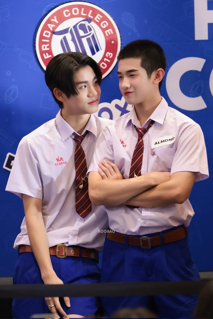 _bubunu_'s tweet image. Uhmm of course 🤧🤧🤧 #AlmondProgress