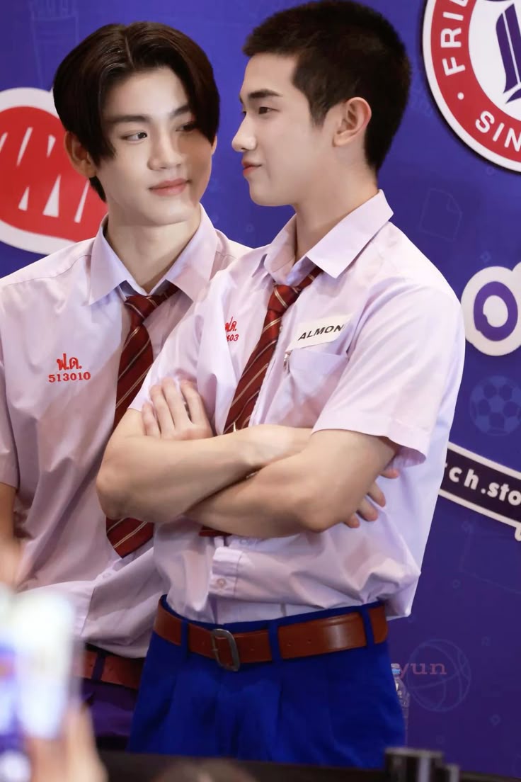 _bubunu_'s tweet image. Uhmm of course 🤧🤧🤧 #AlmondProgress