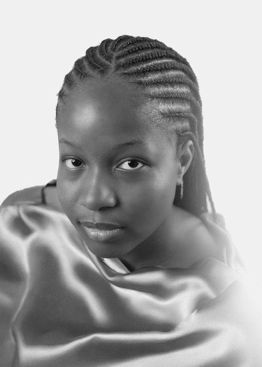 adelamuse's tweet image. Happy birthday to me❤️
No darkness dares covers the sun, so am I the daughter of The Light to the earth ❤️
I am grateful to God for another year to walk in His purpose ❤️
#birthdaygirl #stargirl