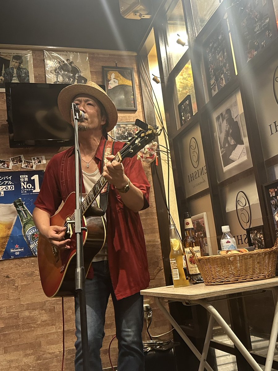 京成大久保ENISHI
ソロワンマン
思いがけずたくさんのお客様に感謝でした
ありがとうございました！