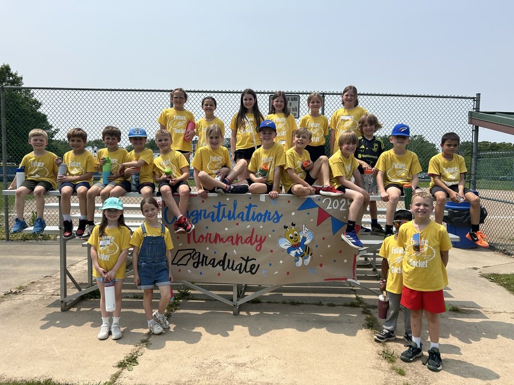 Please enjoy this photo of Mrs. Hart's second-grade class as they celebrated their last days at Normandy School, including this event at Play in Bay, playing games and eating popsicles. Thank you, PTA parents, for organizing this fun event!