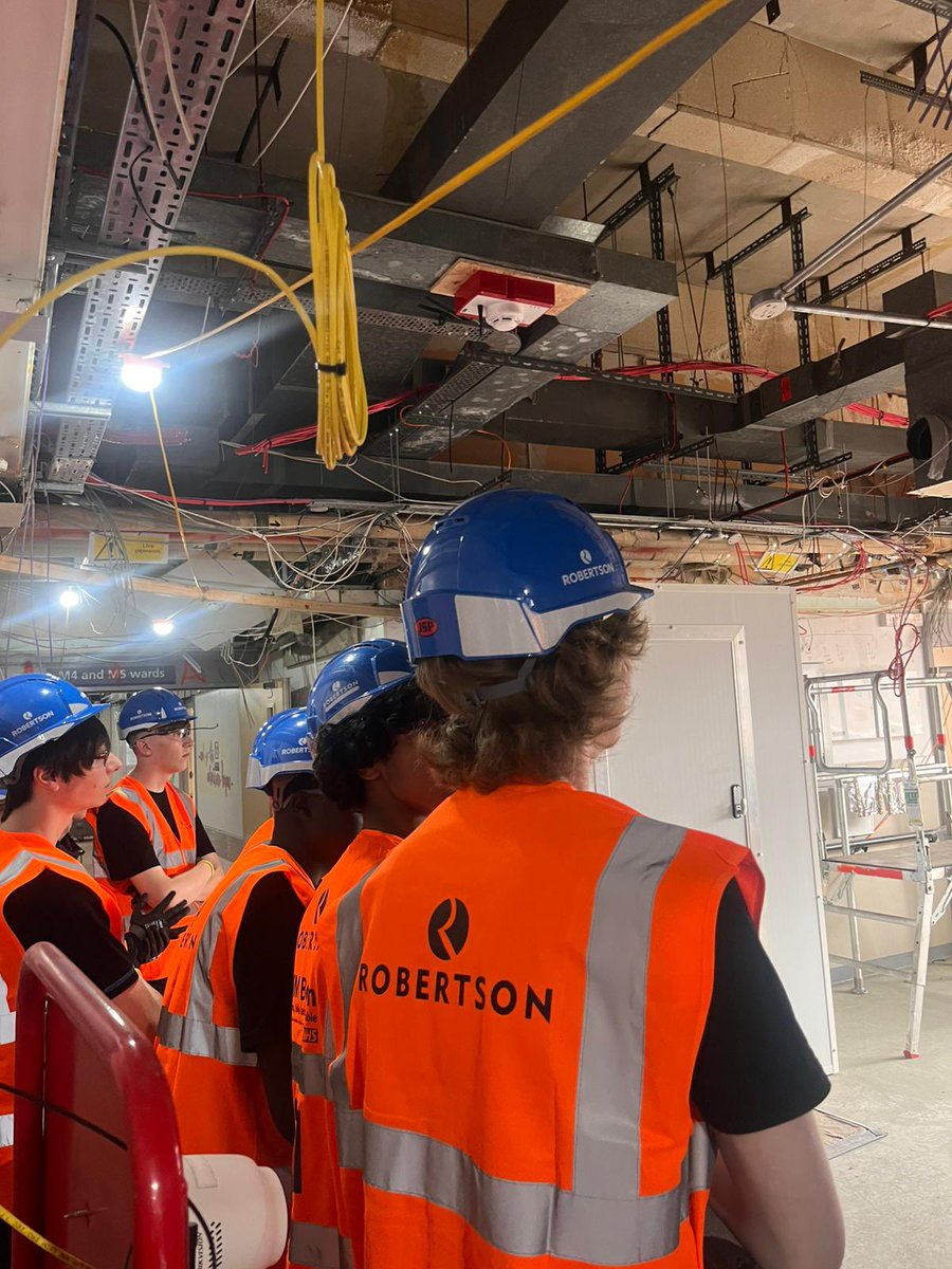 HarperGreen's tweet photo. Whilst Yrs 7 - 9 enjoy their first day of #WAHweek, it’s lovely to see some of our Year 10 students starting their #WorkExperience with Robertsons, beginning with a tour of the site and a safety induction #Yr10workexperience #proud 🦺 https://t.co/dXtw1wmNSr