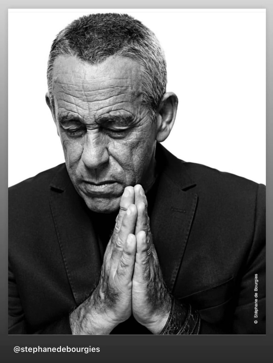 Immense tristesse.
Thierry s’est éteint en ce 14 juillet.
Alors que les premières notes de la Marseillaise retentissaient sur les Champs Élysées. Il aurait adoré le clin d’œil.
Thierry était un très grand monsieur de la télévision. Mais pas que…
J’ai eu le privilège et l’honneur