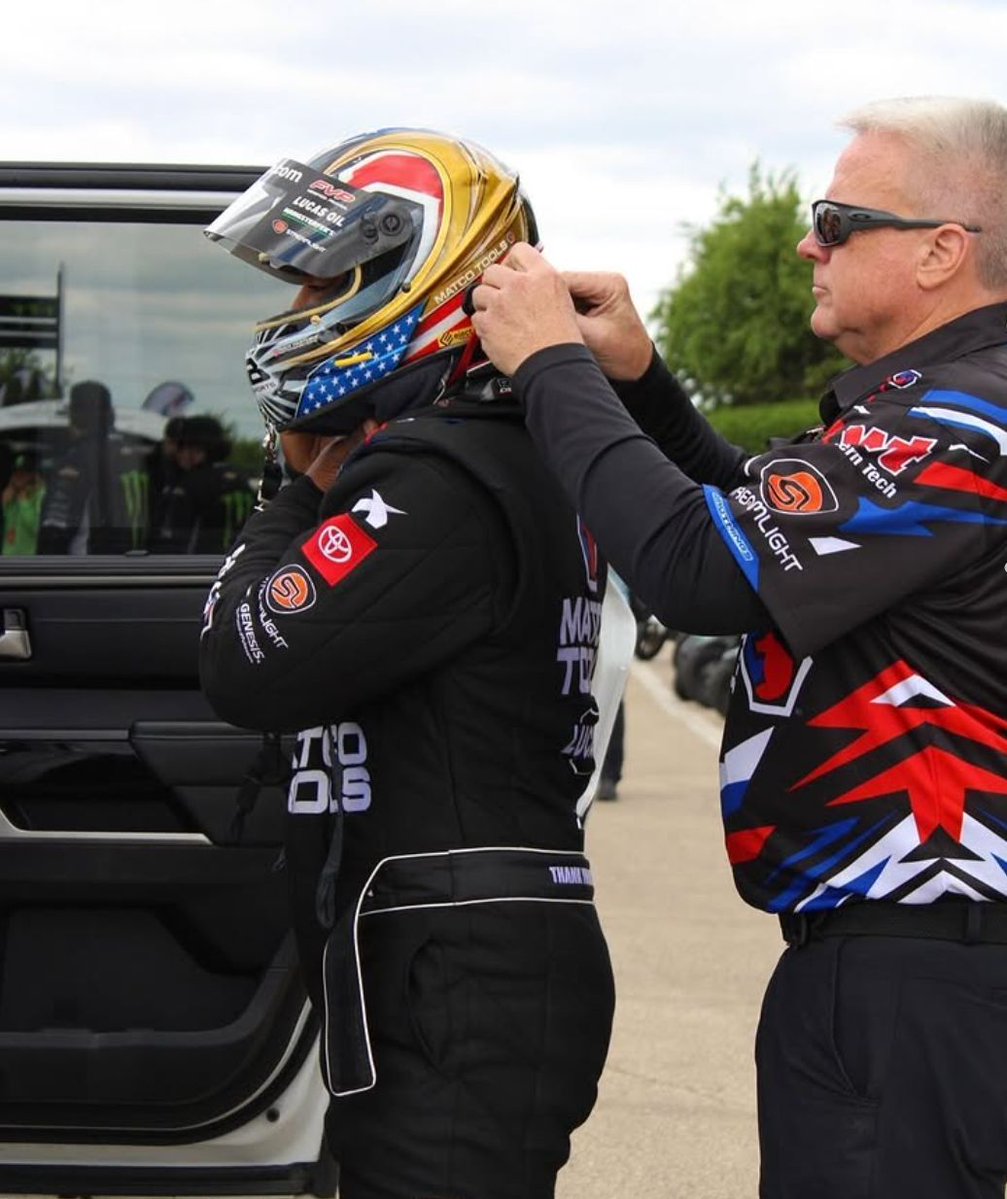 Streamlight, Inc. (@streamlight) on Twitter photo Geared up and locked in ๐ฅ๐ฅ๐ฅ Four-time NHRA Top Fuel champ and Streamlight partner <a href="/AntronBrown/">Antron Brown</a> is always laser focused heading to the line! #StreamlightStrong #NHRA #NHRAonFox
๐ธ: Antron Brown on Instagram Geared up and locked in ๐ฅ๐ฅ๐ฅ Four-time NHRA Top Fuel champ and Streamlight partner <a href="/AntronBrown/">Antron Brown</a> is always laser focused heading to the line! #StreamlightStrong #NHRA #NHRAonFox
๐ธ: Antron Brown on Instagram