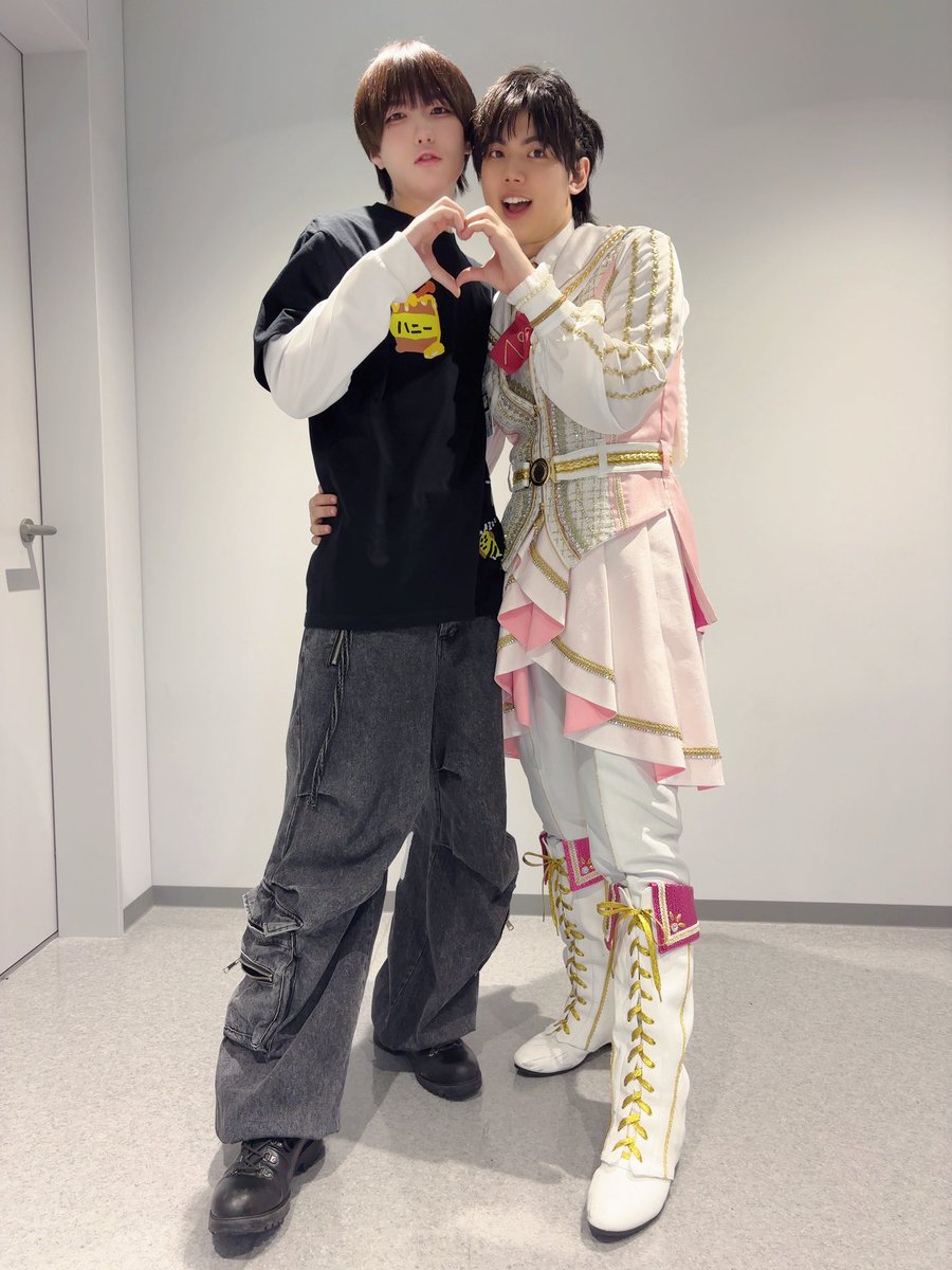 本日は なぎさんの聖誕祭2025に 出演させて頂きました！！ 去年に