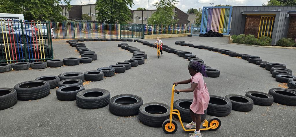 Big day today! Scooters are finally on the track. 🎉🎉🎉
<a href="/OPAL_CIC/">Outdoor Play and Learning (OPAL) CIC</a> <a href="/CNicholson_Edu/">Craig Nicholson</a>