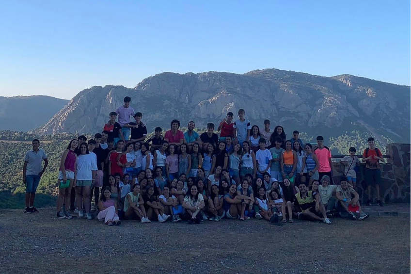 Del 4 al 12 de julio, alumnos de distintos centros de la Fundación Spínola de 2º ESO vivieron una experiencia inolvidable en El Centenillo (Jaén)
Un campamento que "marcará un antes y un después en nuestras vidas"
Conoce más en nuestro blog 
fundacionspinola.es/el-campamento-…
