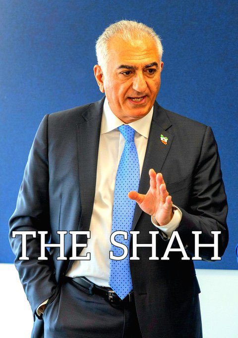 ahampay's tweet photo. امشب ترند بشه؟
#TheShah 
#KingRezaPahlavi https://t.co/oR6kQUpPaN