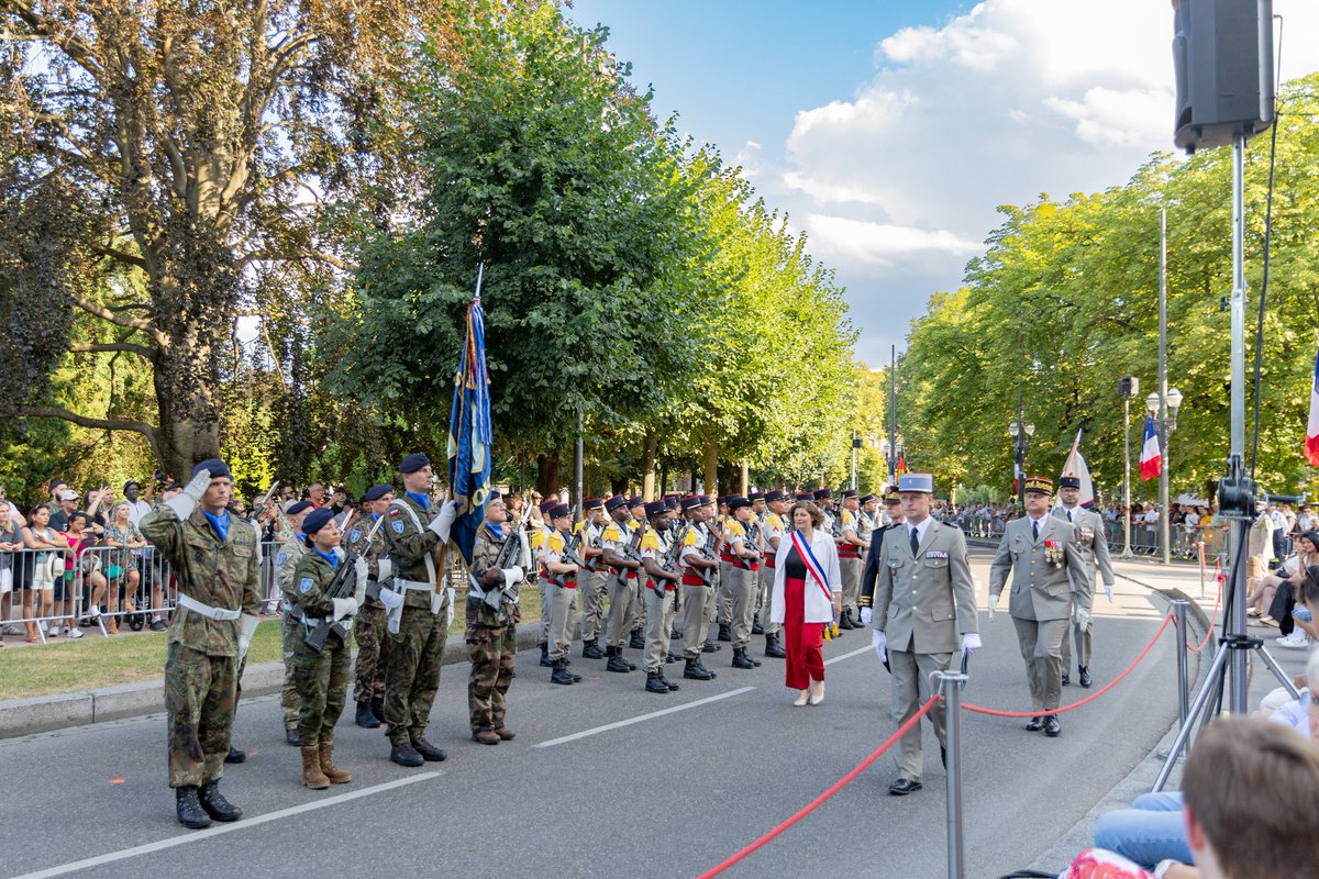 HQEurocorps's tweet image. Proud to represent #Eurocorps during the 🇫🇷 #NationalDay military parade of the #Strasbourg garrison, alongside French forces🪖.
Every year, Eurocorps takes part in this meaningful celebration — a lasting symbol of our commitment to the defense of Europe, at the heart of…