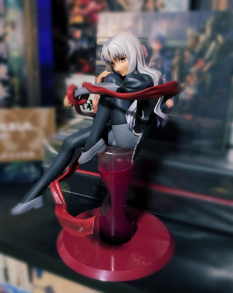 CoreCamiloX4's tweet image. Finally got my hands on a Caren Hortensia figure and it looks so cool
