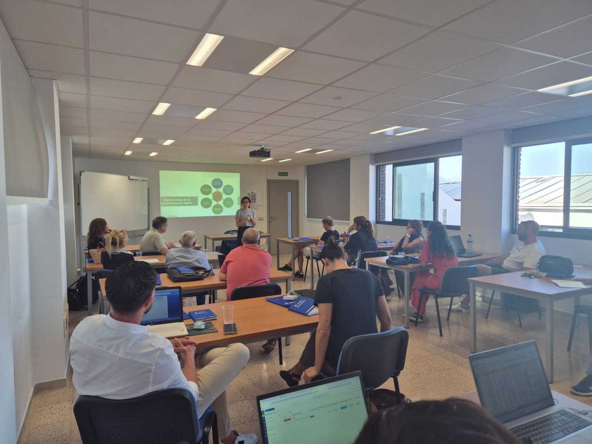 Este fin de semana, el Centro Municipal de Formación y Empleo acogió una nueva edición del curso de EADIC, reforzando nuestro compromiso con la capacitación y la empleabilidad en Santa Cruz.

🔧 Una formación de alto nivel para seguir impulsando el talento local y adaptarnos a