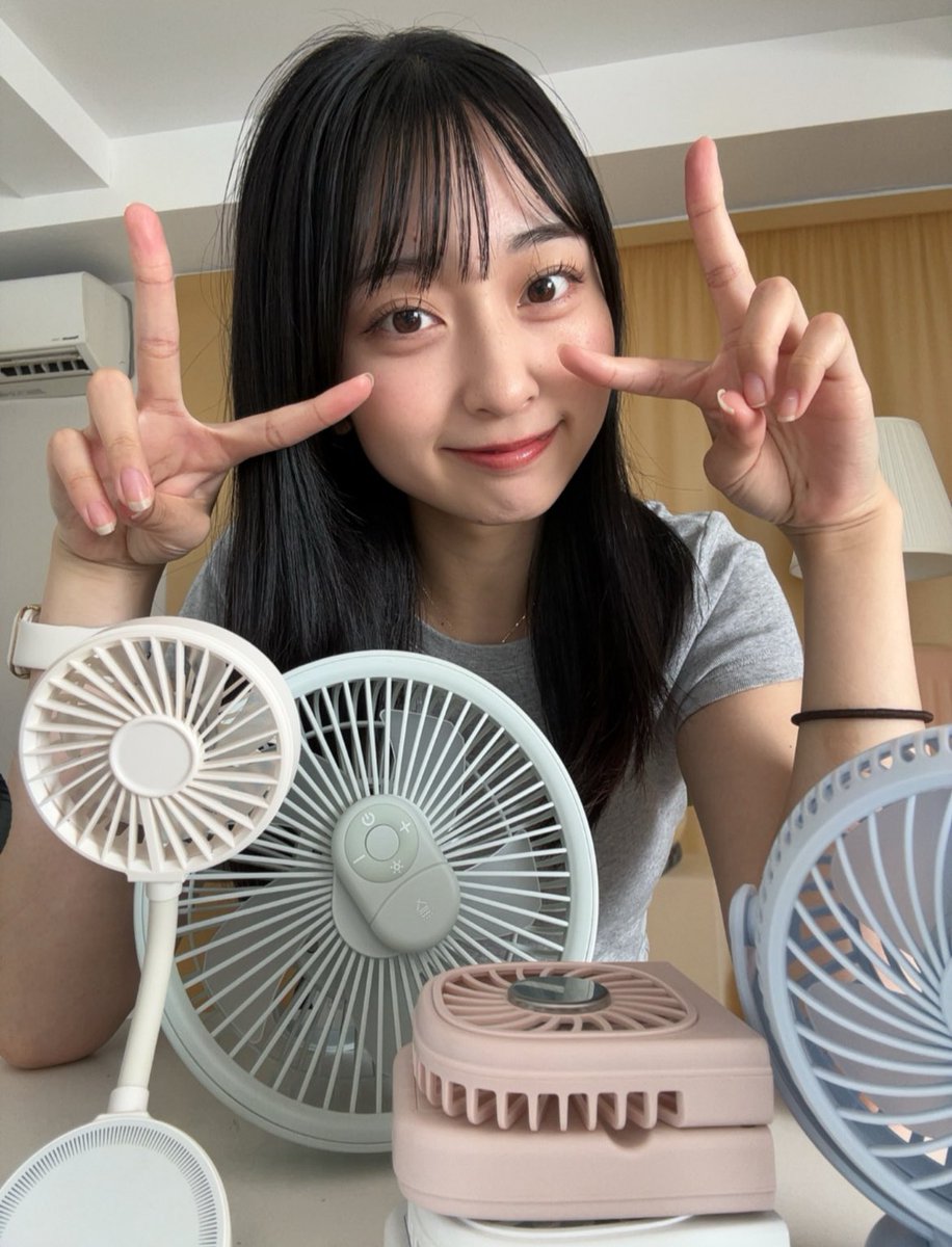 eyes_asanokira's tweet image. おつきら🍲🍣
配信見ていただいた方、ありがとうございました!
私も終わり間際すぐ購入しました😆
今帰ってるんだけど今の風
100段階の10ぐらいです笑
#EXCEPTION #ハンディファン
#夏 #必須アイテム
#TikTokLIVE