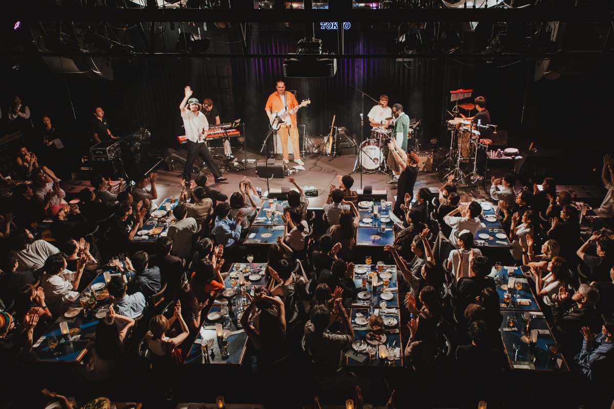 edbledbl's tweet image. Throwback to the best 4 shows of my life this time last month @BlueNoteTokyo ❤️
Who’s up for some UK edbl shows? 👀
Photos by Tsuneo Koga