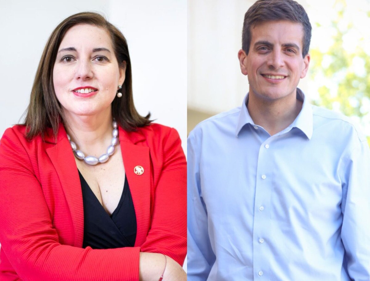 Radio Universo (@radiouniverso) on Twitter photo ⭕️Partimos la semana en #UniversoAlDía con el Panel Político junto la senadora y presidenta del PS, Paulina Vodanovic (<a href="/pvodanovic/">Paulina Vodanovic</a>) y el diputado RN, Diego Schalper (<a href="/Diego_Schalper/">Diego Schalper 🇨🇱</a>). Presidenciales, encuestas, listas parlamentarias y más.
📱universo.cl
📻 93.7 ⭕️Partimos la semana en #UniversoAlDía con el Panel Político junto la senadora y presidenta del PS, Paulina Vodanovic (<a href="/pvodanovic/">Paulina Vodanovic</a>) y el diputado RN, Diego Schalper (<a href="/Diego_Schalper/">Diego Schalper 🇨🇱</a>). Presidenciales, encuestas, listas parlamentarias y más.
📱universo.cl
📻 93.7