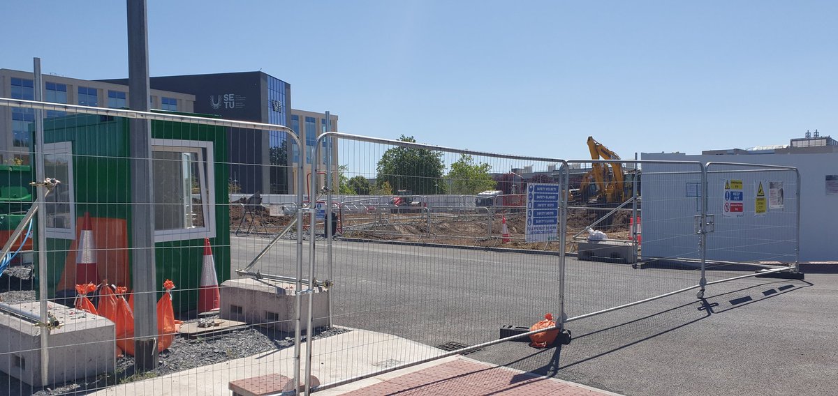 SETU_CWScience's tweet image. The new Science Building is well underway here in Carlow! 🧪🔬We're excited to see it take shape and can’t wait to welcome future students, researchers, and innovators into this cutting-edge space #building #research #scienceeducation #futurestudents #setucarlow #stem