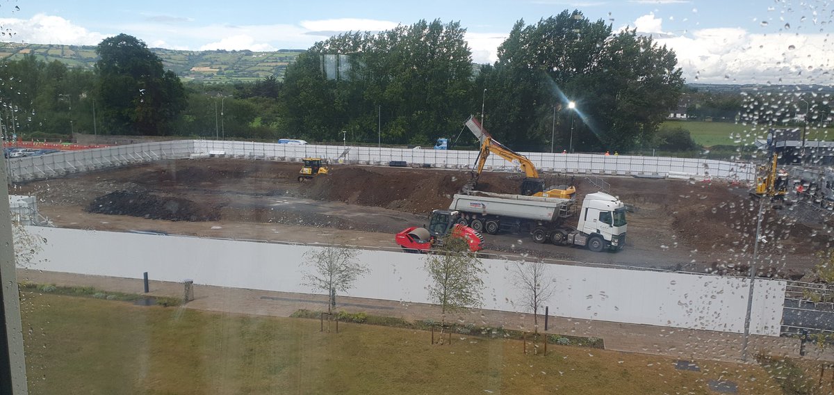 SETU_CWScience's tweet image. The new Science Building is well underway here in Carlow! 🧪🔬We're excited to see it take shape and can’t wait to welcome future students, researchers, and innovators into this cutting-edge space #building #research #scienceeducation #futurestudents #setucarlow #stem
