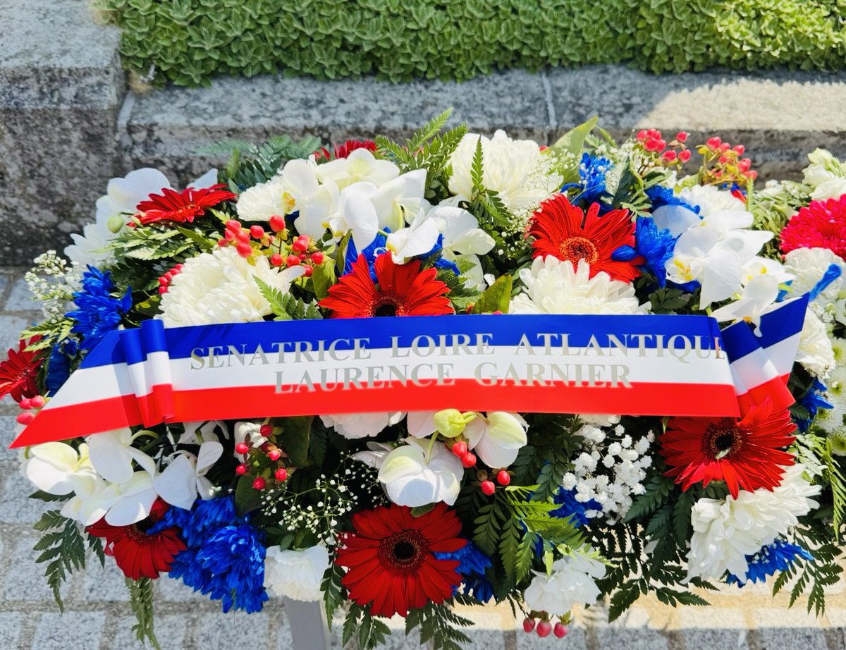 LGarnier44's tweet image. 🇫🇷 Cérémonies du 14 juillet sous le soleil de Pornichet ce matin. L’occasion de rappeler nos valeurs de Liberté, d’Égalité et de Fraternité aux côtés du maire, des élus du Conseil municipal, de nos forces de sécurité et des habitants et touristes venus nombreux aujourd’hui !