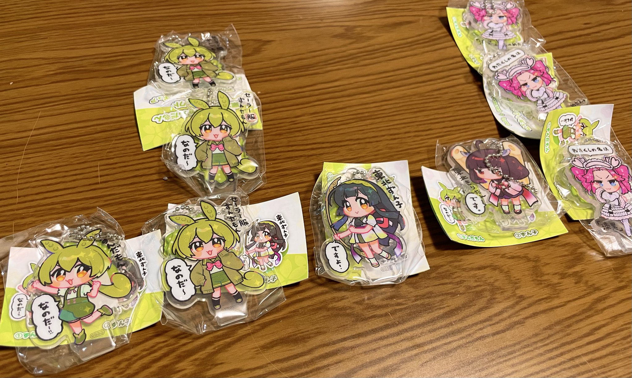 『すーくん』です！ しずくちゃん コラボ ダイカットパスケース – サンキューマート