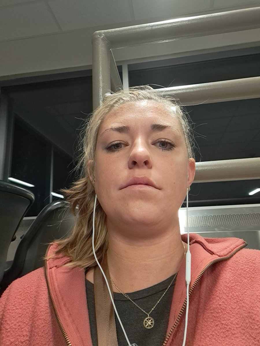 Amanda Huber tweet media