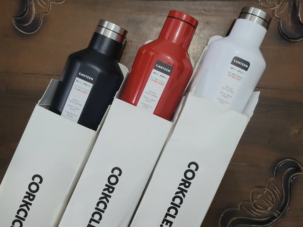 Pickawdayli's tweet photo. @veterankpop CORKCICLE CANTEEN 16oz (BARU &amp; FULLSET)

💰Satuan Only 400k (nego tipis)
💰Bundling 2 Only 700k
💰Bundling 3 Only 1jt

📦Bisa kirim² by J&amp;T (harga belum termasuk ongkir)
📦Bisa CO melalui shoppe disini 👉🏻 https://t.co/AHYyEsIzzY
(harga up 12% sebab kena pajak shoppenya mahal) https://t.co/yrFy062xIo