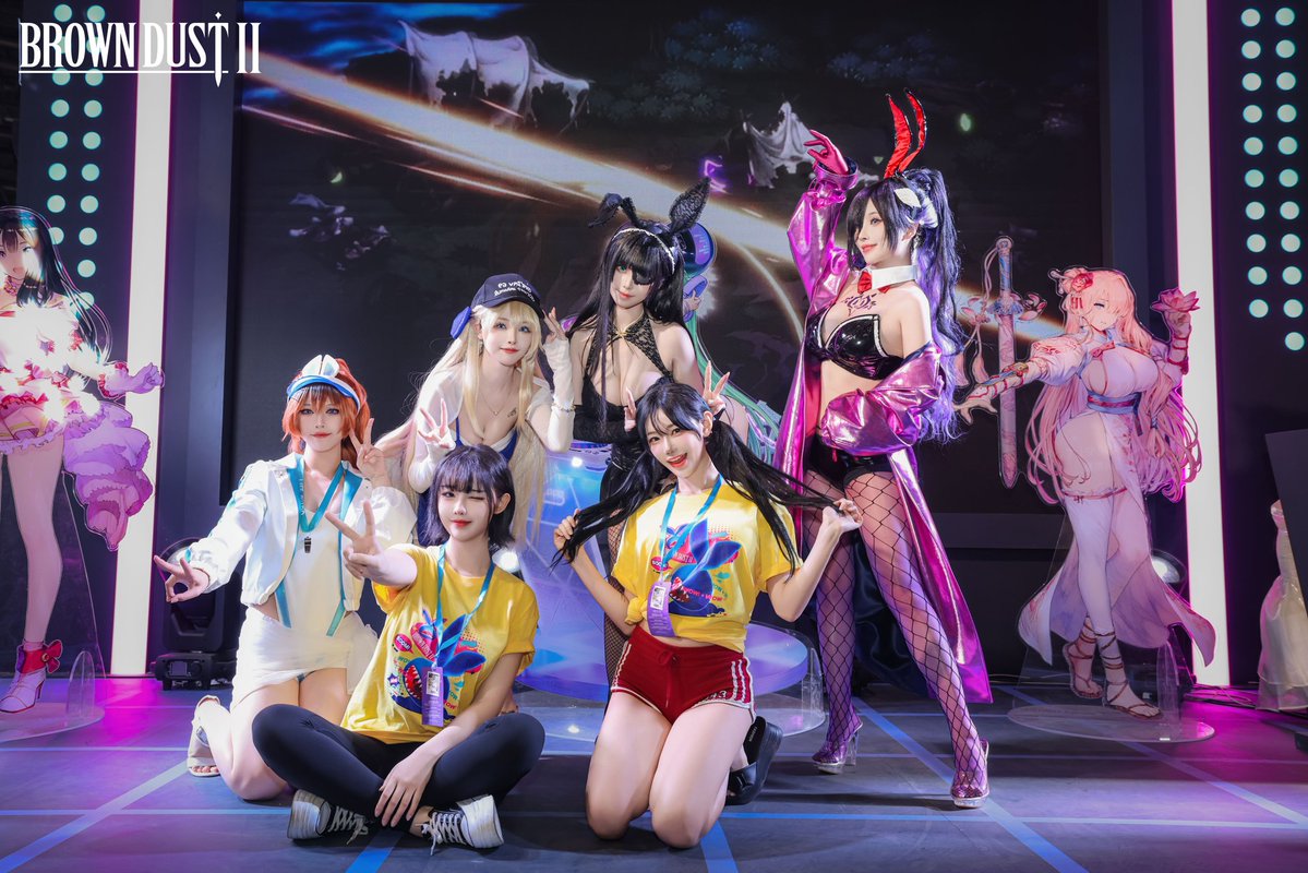 Yasal_170's tweet image. 我们在 Bilibili World 2025 的《棕色尘埃2》展台度过了非常幸福的时光!
非常感谢每一位来到现场的朋友💕
现场花絮视频也即将上传,欢迎大家来我们的频道看看哦~
👉 space.bilibili.com/2026295101
#棕色尘埃2 #BrownDust2 #BilibiliWorld2025 #BW2025