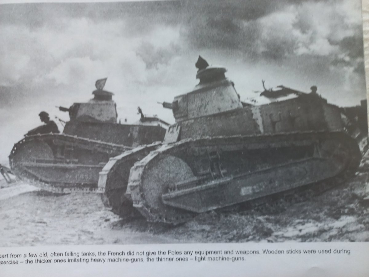 MJBudzinski's tweet image. End 1939 to June 1940-" Apart from a few old , often failing tanks, the French did not give the Poles any equipment and weapons. Wooden sticks were used during excercise-the thicker ones imitating heavy machine-guns, the thinner ones-light machine-guns"