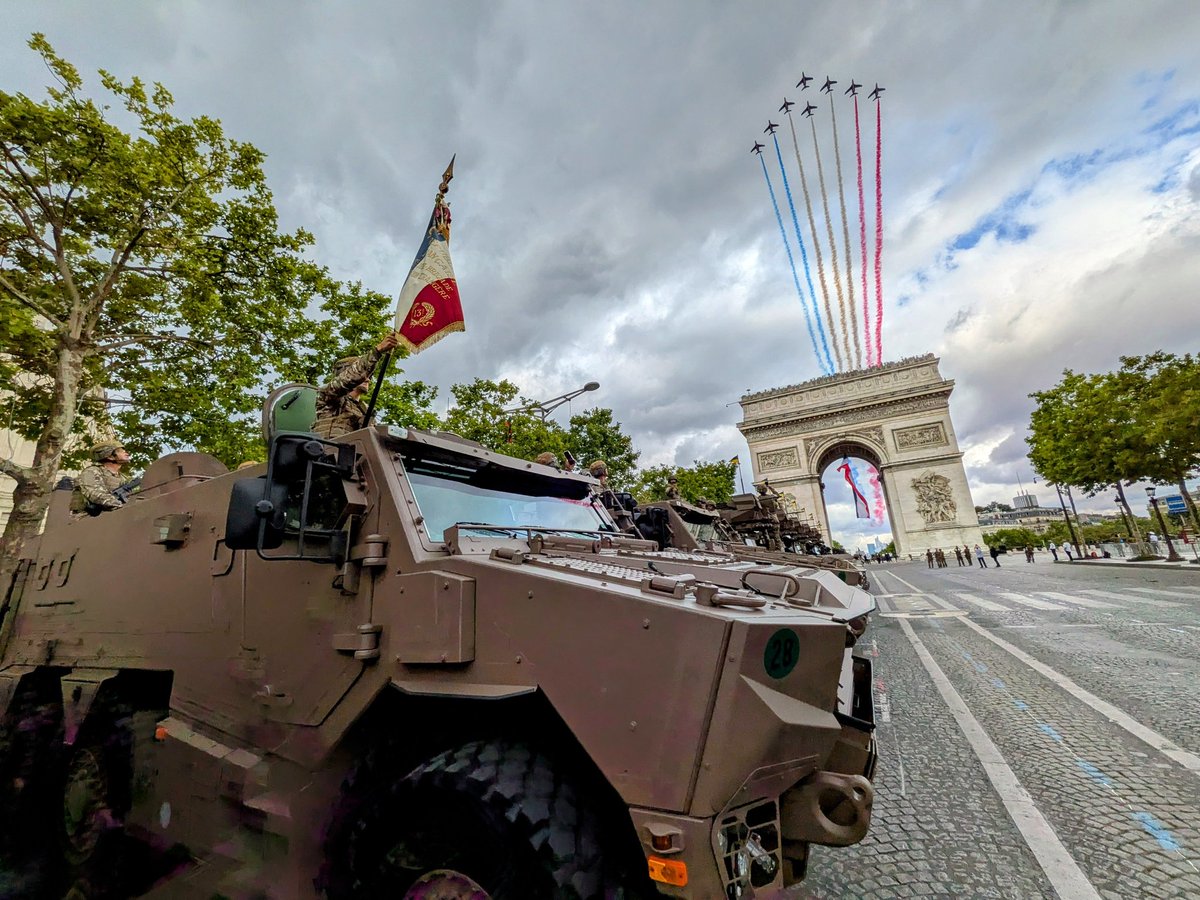 🇫🇷 14 Juillet 2025 – Une fierté, un engagement, une responsabilité 
Le 14 juillet, ce n’est pas seulement un défilé : c’est la mémoire de notre Histoire, la célébration de notre République et la volonté collective d’aller de l’avant, ensemble.Dans un monde en tension.