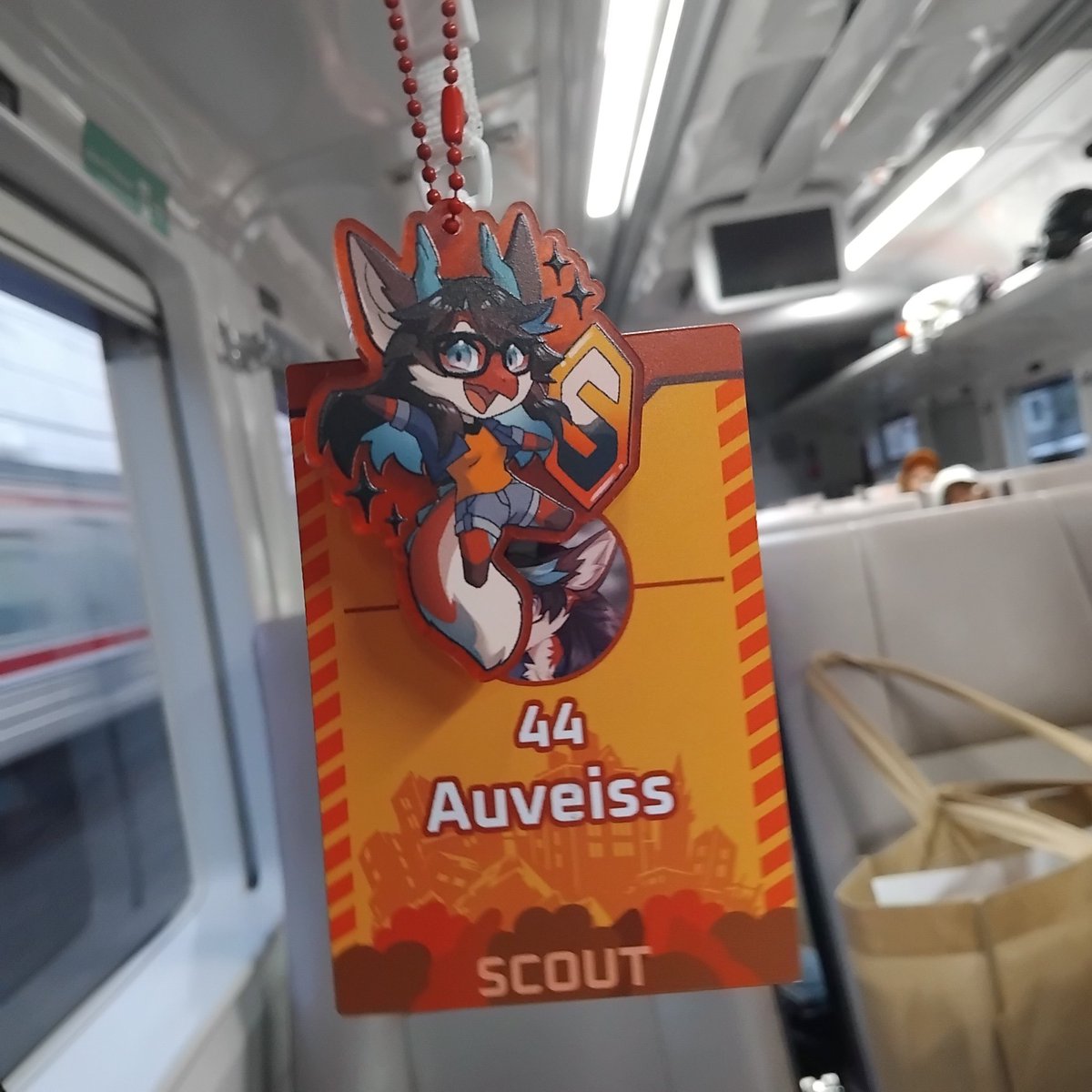 auveiss's tweet image. ๐ Train trip! ๐
Time to go back to my hometown now, what a blast of a event โจ๏ธ