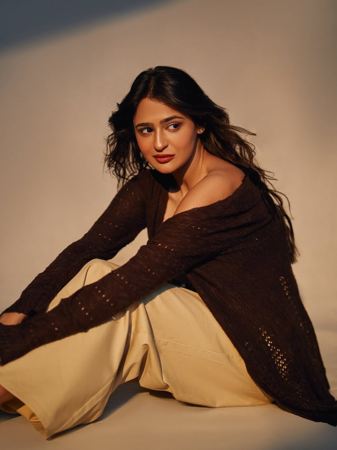 Gv0RALQXsAAmmbY?format=jpg&name=large