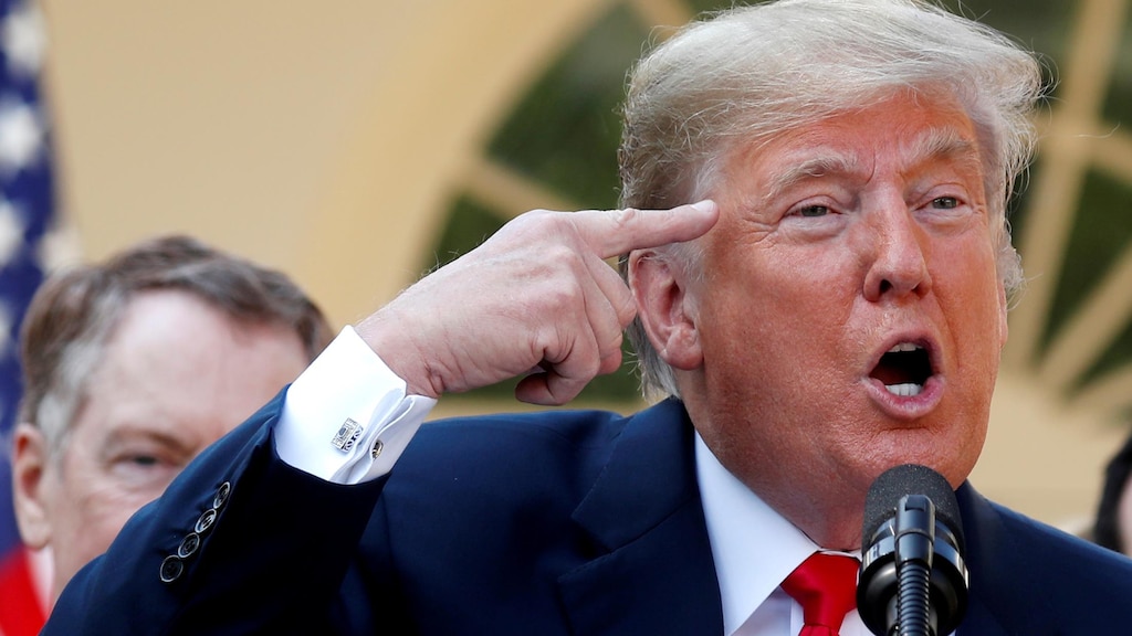 En campaña electoral Trump prometió a sus votantes que acabaría en 24 horas con la Guerra de Ucrania. 7 meses después de su investidura Trump informa que enviará misiles Patriot a Ucrania contra Rusia, y encima que los pagará la UE. La demagogia del imperio en su maxima expresión