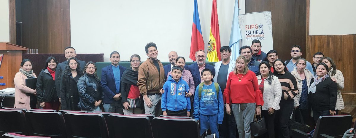 🇧🇴💡 Hoy Manuel Herrera, Director de Relaciones Internacionales de #UNIR, impartió el taller de Dirección y Gestión Universitaria en la Universidad Mayor de San Simon de Cochabamba (#Bolivia) a responsables académicos de dicha institución. 

#cooperacióninteruniversitaria