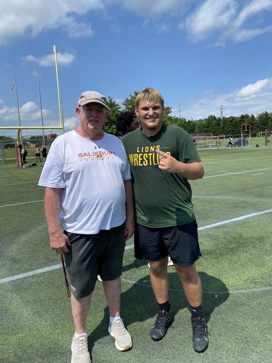 drewsutton43's tweet image. Had a great time at camp yesterday! @SeaGullFootball @slwood4 @CoachDisbennett @Ryanfle @CoachFleetwood1 @CoachC_FCA @Nchin74 @_CoachEllis @connorlugo @Coach__Mooney @jbmandes @AikinBrian @FBBayside @CoachGiannetti
