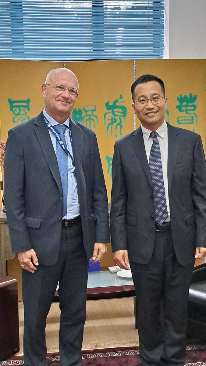 UNODC_COAFG's tweet image. Thank you to Mr. Shi Yufeng, Chief of Political Affairs, for taking the time to meet with Mr. Bo Mathiasen UNODC Director of Operations, Polleak Ok Serei Country Representative, &amp;amp; Muriel Jourdan Programme Officer. We look forward to future collaboration.