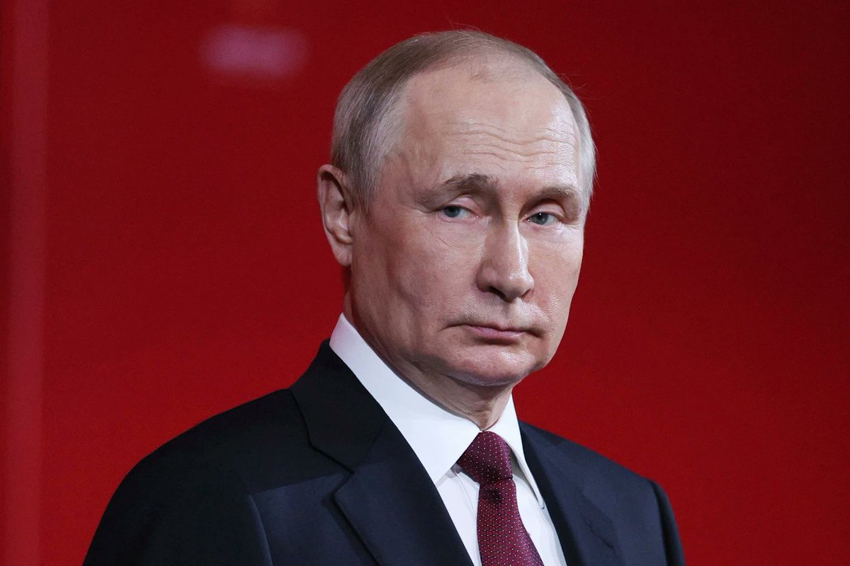 🚨FOG OF WAR: Europe Braces For Escalation 

Kremlin: US weapons and ammunition supplies to Ukraine have continued and are continuing

German Government Spokesperson: We are seeing a larger Russian troop concentration, we must strengthen Ukraine's defences
