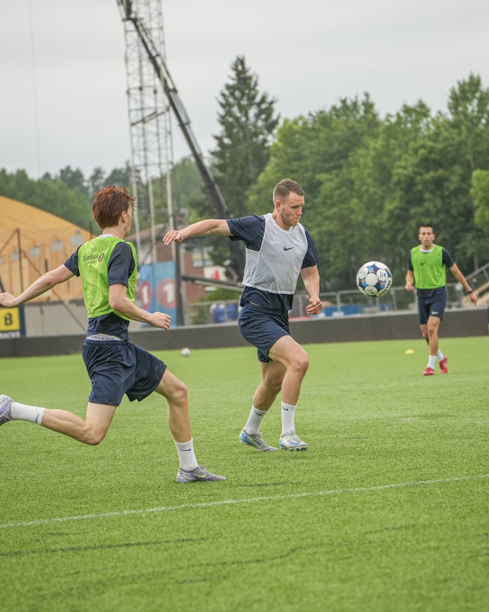 Dagens vinnerlag🏆 Første økt tilbake fra ferie✅⚽️ Lørdag er det treningskamp mot Lyn på Nadderud, og uken etter er OBOS-ligaen tilbake!