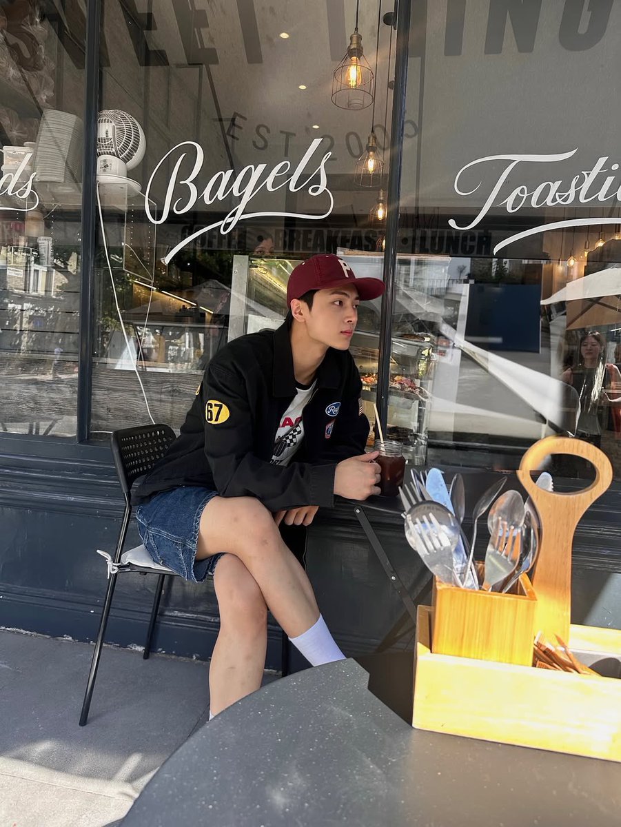 JAYBRAS0's tweet image. THIS IS INSANE