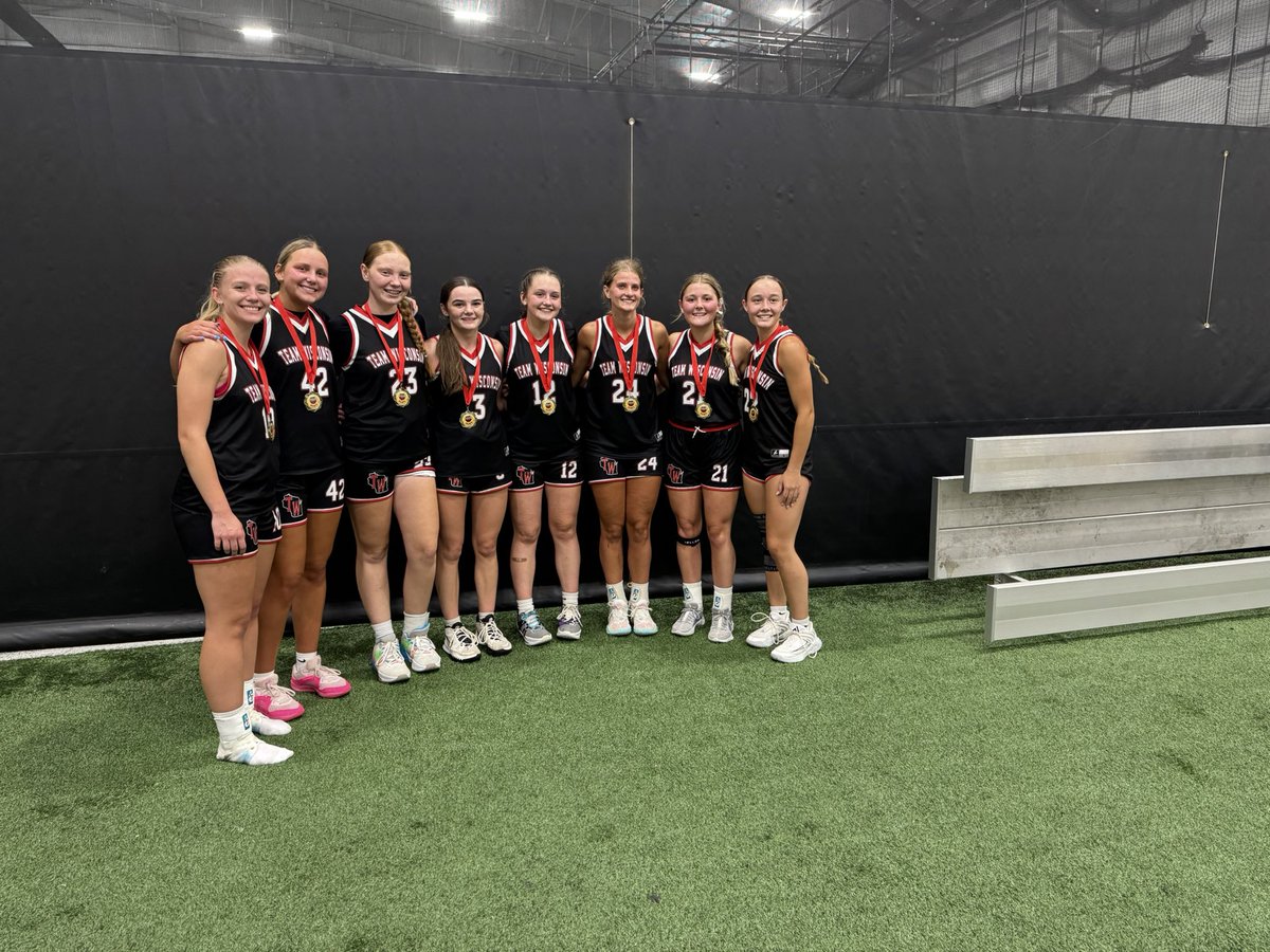 Team WI Schmeling 16u & 17u tweet media